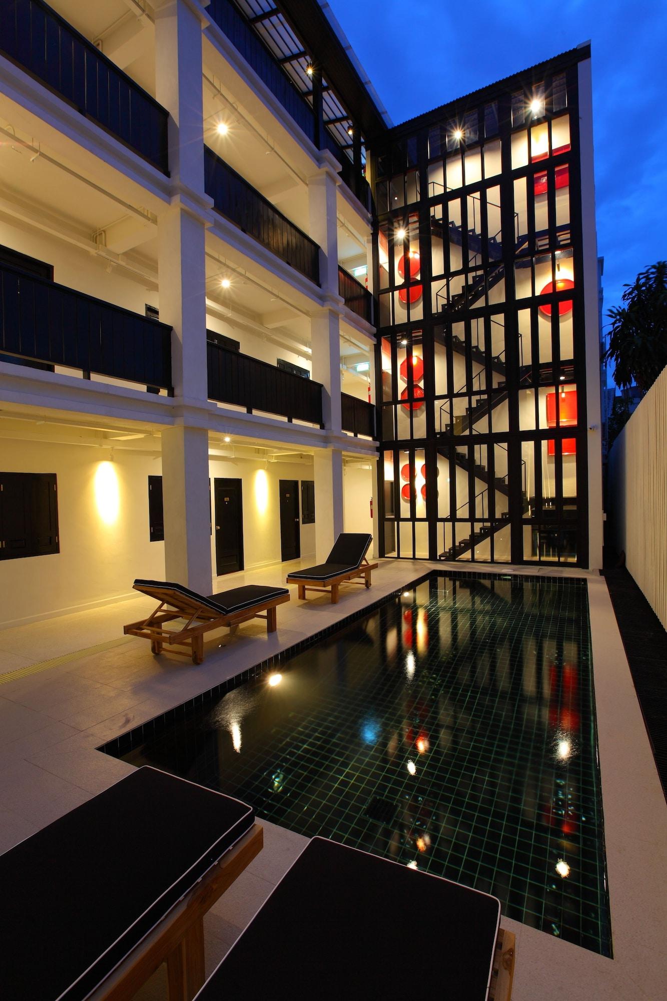99 The Gallery Hotel- Sha Extra Plus Chiang Mai Exterior photo