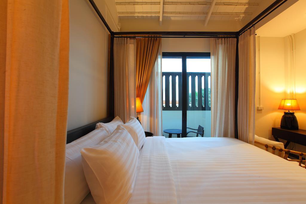 99 The Gallery Hotel- Sha Extra Plus Chiang Mai Room photo